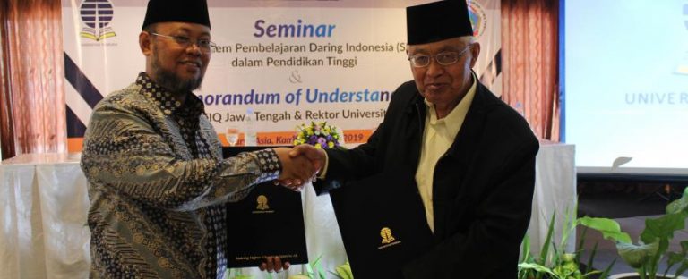 Penandatanganan Nota Kesepahaman antara Universitas Terbuka dengan Universitas Sains Al Qur’an di Wonosobo