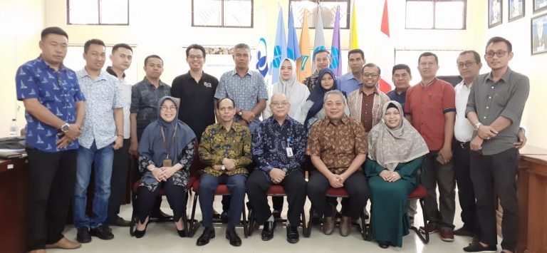 Bimbingan Tesis Residensial Mahasiswa MM di UT Mataram
