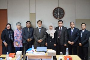 UT Daerah Padang Melahirkan Doktor Pertama dengan Predikat Cumlaude